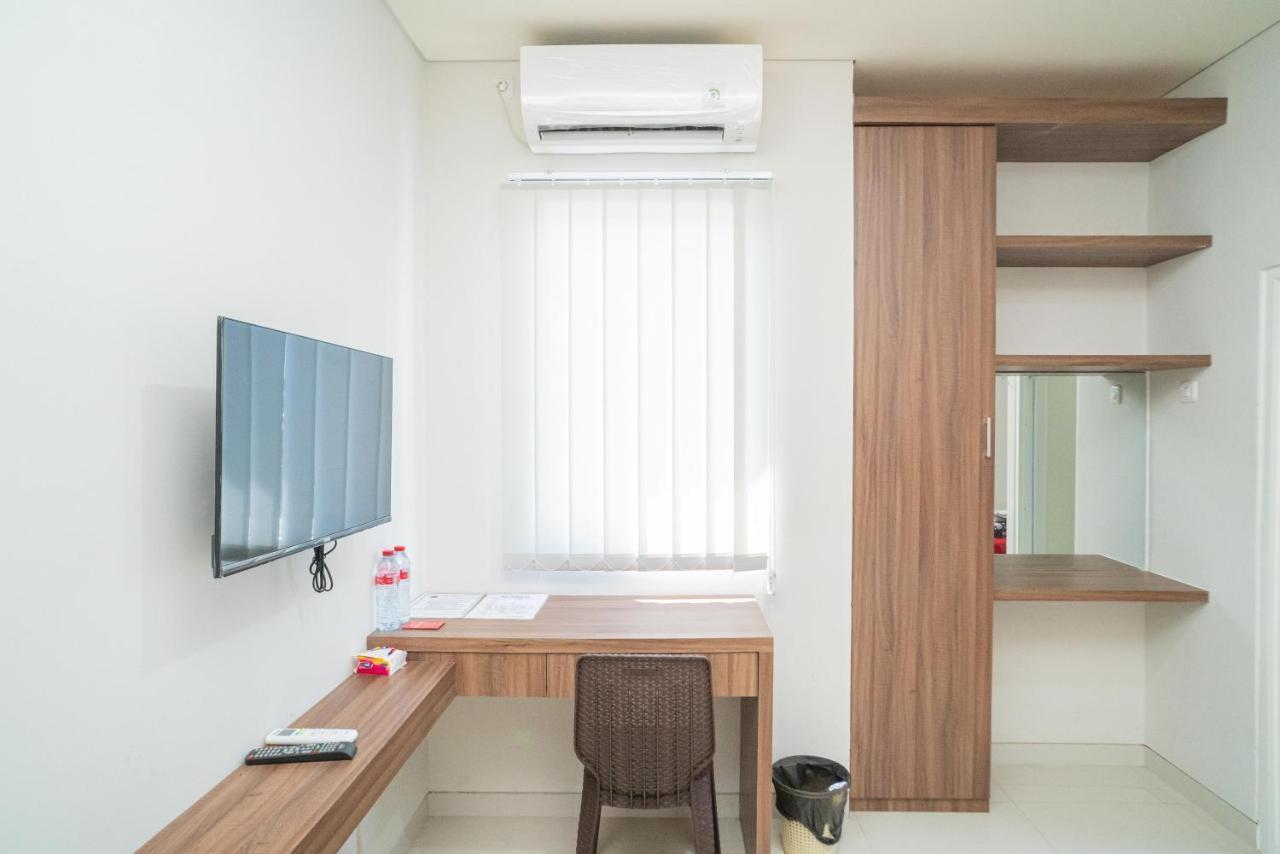 Reddoorz Plus @ Jalan Pemuda Timur Bojonegoro Buitenkant foto
